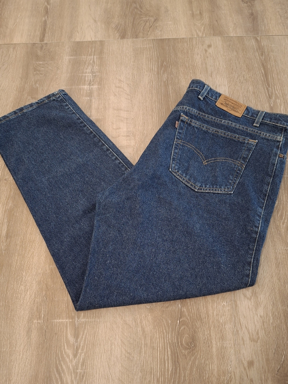 Vintage Levi's 540 Relaxed Fit Jeans Men's 46x32 Made in USA Dark Indigo *1047*